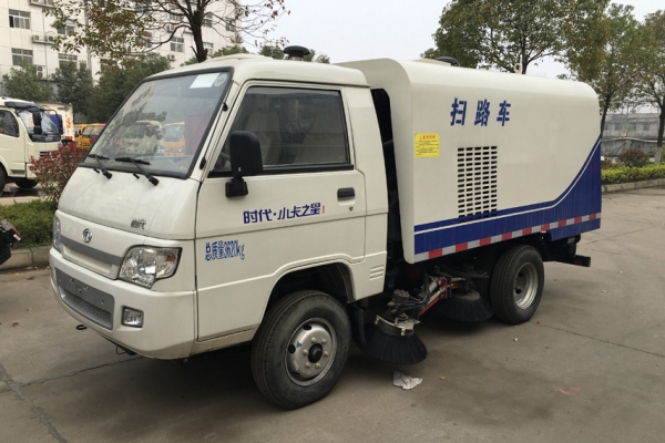 福田時代小卡之星掃路車能夠適用于多大的環(huán)境