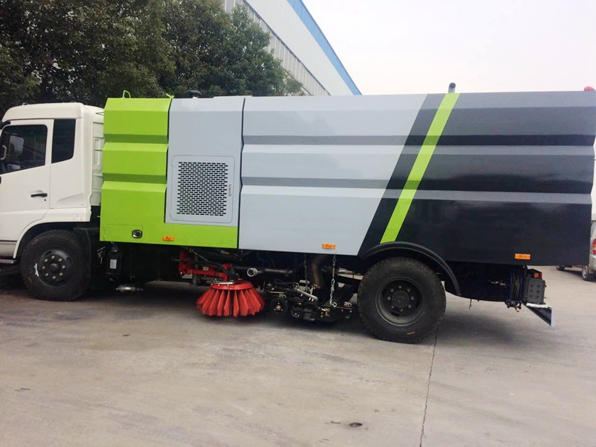 東風(fēng)天錦CLW5160TXSD5型洗掃車圖片