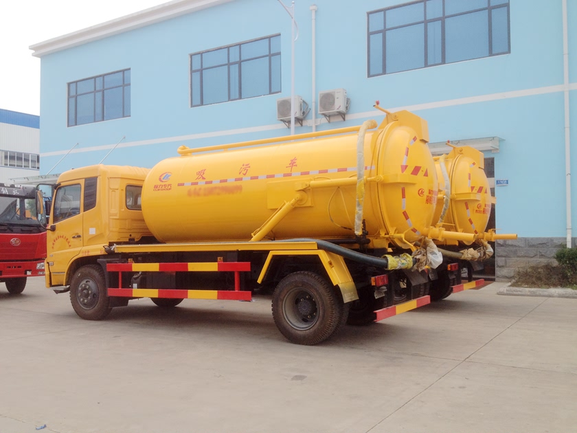 東風(fēng)天錦大型真空吸污車圖片,CLW5161GXWD5型吸污車圖片,10噸吸污車圖片 東風(fēng)天錦大型真空吸污車圖片,CLW5161GXWD5型吸污車圖片,10噸吸污車圖片