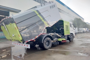程力汽車制造專用環(huán)衛(wèi)道路洗掃車 東風(fēng)天錦沖洗掃地車