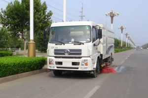 洗掃車的灑水車功能和洗掃功能是一個概念嗎