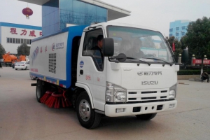 五十鈴道路清掃車5檔變速箱維修3步走