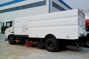 洗掃車長期不用需注意的5點(diǎn)保養(yǎng)項(xiàng)目