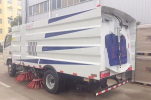 吸塵車每隔半年或一年需要維護的項目