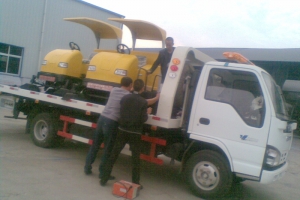 湖北程力專(zhuān)汽專(zhuān)業(yè)制造不同場(chǎng)所使用道路清掃車(chē)