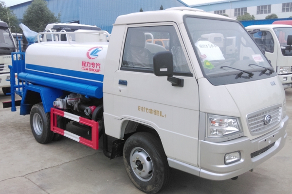 灑水車上牌容易忽視8個(gè)常見(jiàn)問(wèn)題