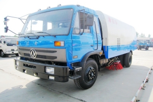 注意這些,你的掃路車就可以安全出車?yán)?></a></div></div>
</li>
</ul>
<div   id=