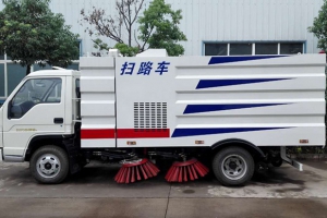 掃路車(chē)廠家講述:掃路車(chē)剎車(chē)失靈的緊急措施