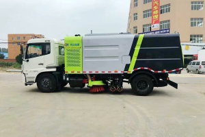 掃地車大廂銹蝕的原因及除銹方法