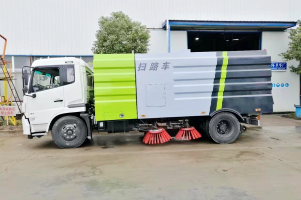 湖北程力公司幫助您如何選購垃圾清掃車