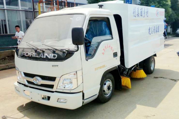 福田道路洗掃車多少錢