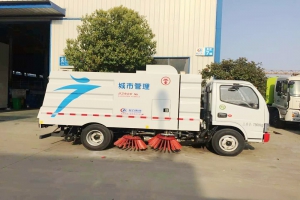 東風多利卡道路洗掃車