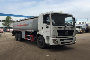運(yùn)油車(chē)CLW5251GYYT5