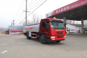 運油車CLW5160GYYC5