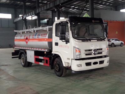 運油車CLW5141GYYE5