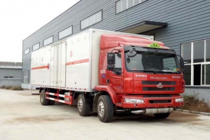 易燃?xì)怏w廂式運(yùn)輸車CLW5250XRQL5