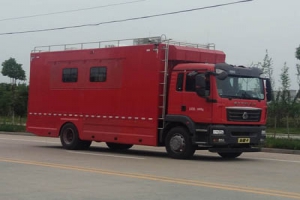 野外自行式炊事車CLW5160XZCZ5