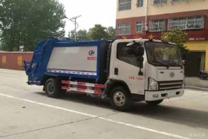 壓縮式垃圾車CLW5070ZYSC5