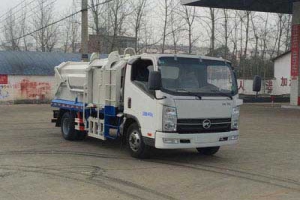 壓縮式對接垃圾車CLW5040ZDJK5