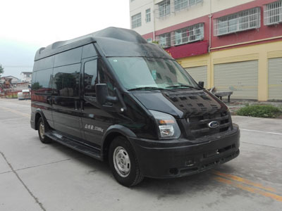 商務車CLW5040XSWJ5