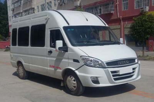 旅居車(chē)CLW5046XLJN5