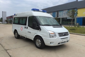 救護(hù)車CLW5047XJHJ5