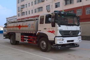 加油車CLW5168GJYZ5