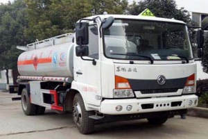 加油車CLW5140GJYE5
