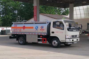 加油車CLW5070GJYD5
