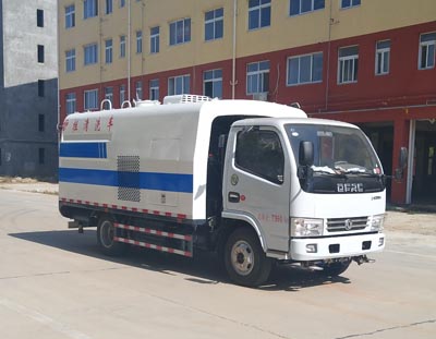 護(hù)欄清洗車(chē)CLW5070GQXE5