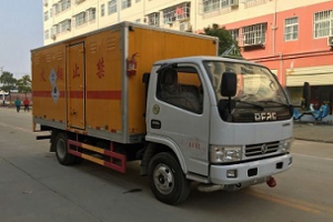 毒性和感染性物品廂式運(yùn)輸車CLW5040XDGE5