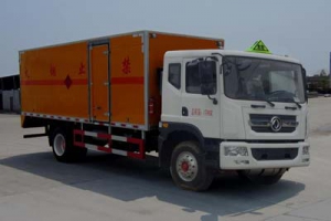 爆破器材運(yùn)輸車CLW5170XQY5