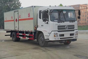 爆破器材運輸車CLW5160XQYD5
