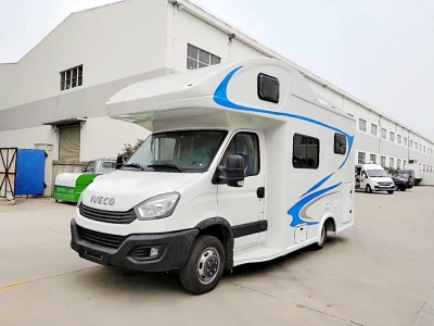 依維柯歐勝C型房車