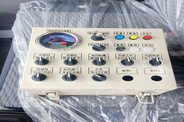 東風D6馬路清掃車