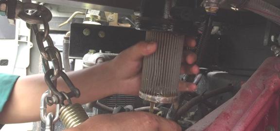 掃路車、吸塵車、洗掃車水過(guò)濾器濾芯