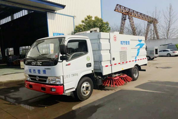 除雪掃地車多少錢