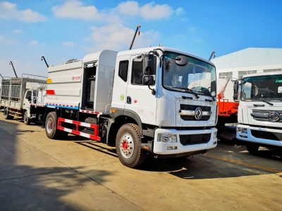 東風(fēng)多利卡D9抑塵車(方罐11方、50-100米霧炮)