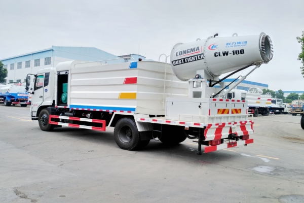 東風天錦抑塵車(方形廂體、50-100米噴霧機)