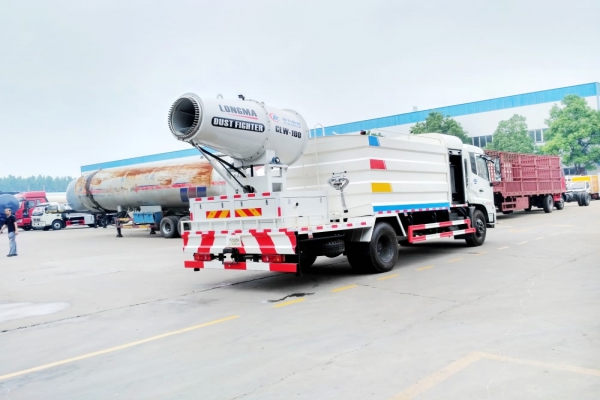 東風天錦抑塵車(方形廂體、50-100米噴霧機)