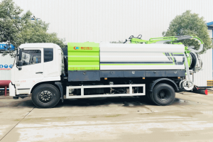 東風(fēng)天錦清洗吸污車國六車型圖片