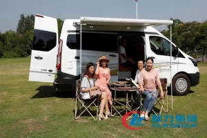程力房車----大通V80長軸高頂旅居版，精工打造網(wǎng)紅爆款商務(wù)旅居房車