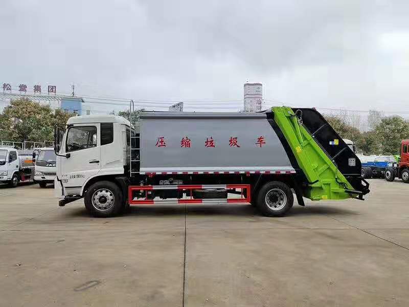 東風(fēng)天錦壓縮式垃圾車圖片