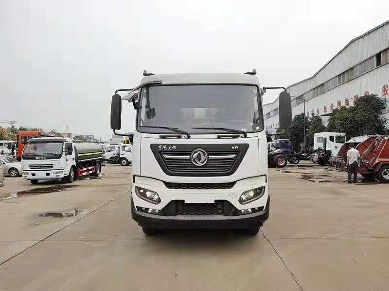 東風(fēng)天錦天然氣新能源壓縮式垃圾車圖片