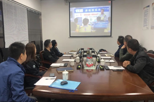 程力與廣州排水公司達成新型清淤車清洗車 略合作項目，助力粵港澳大灣區(qū)環(huán)境建設(shè)